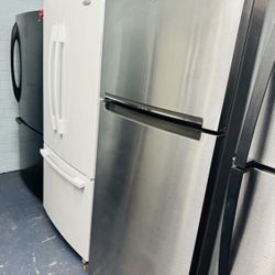 Whirl pool Entr ega Ref riger ator Frid ge Top Mounted Unit