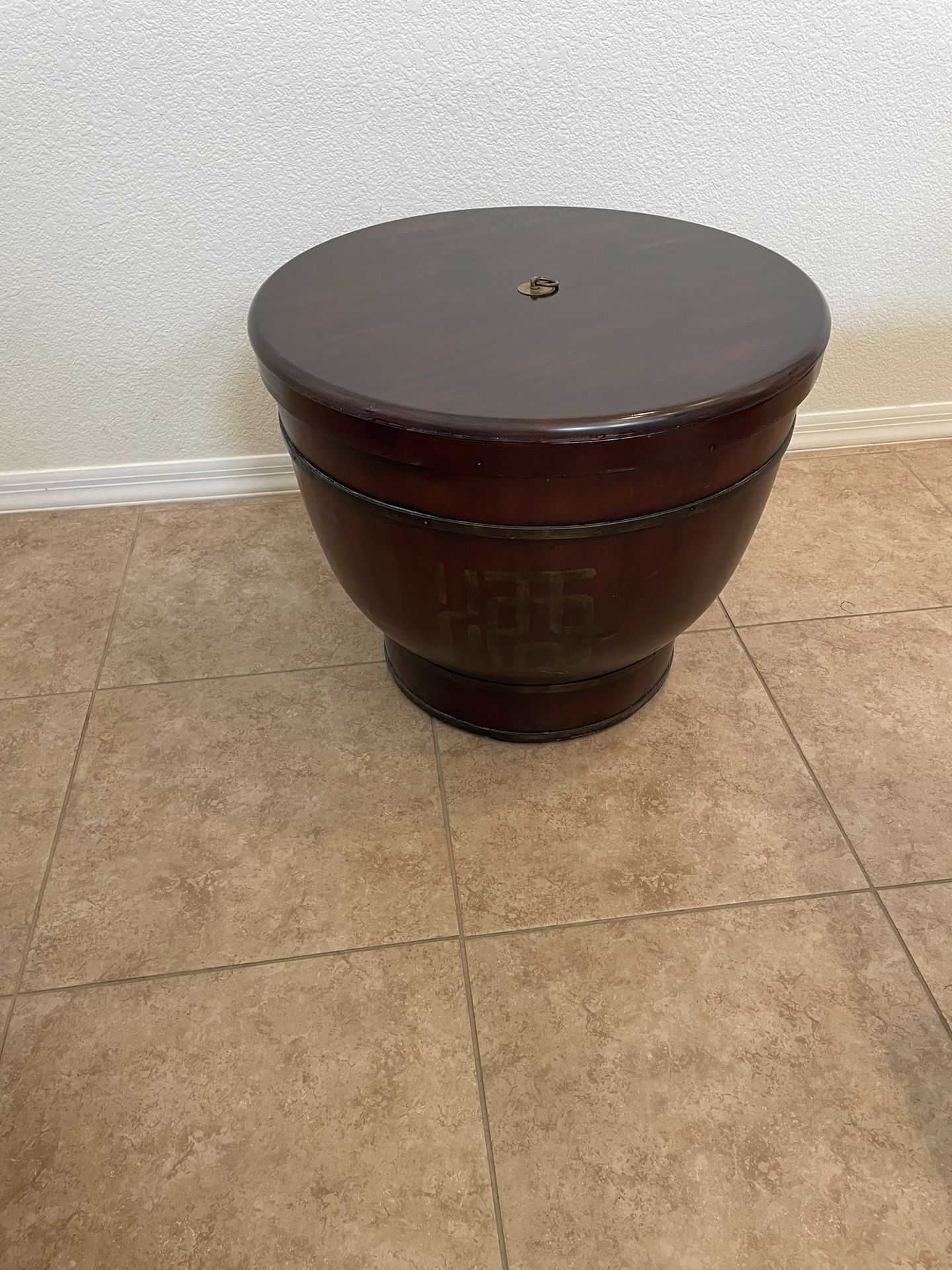 Round Coffee or Side Table