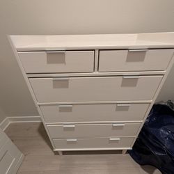 Lee Mid-Century Modern Wood Dresser