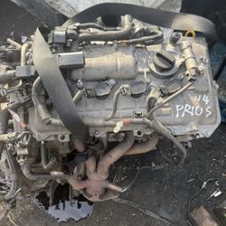 2014 Toyota Prius 1.8 Engine $950