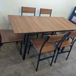 Dining Table Set
