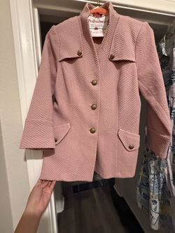 Pink houndstooth print vintage coat with brass button detail
