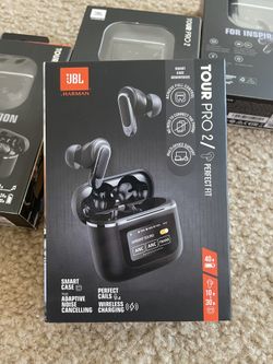 JBL Tour Pro 2 Earbuds READ DESCRIPTION