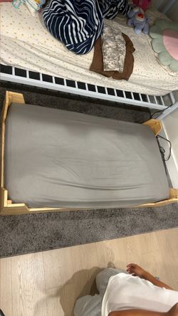 Toddler bed