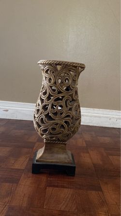 Furniture holder
