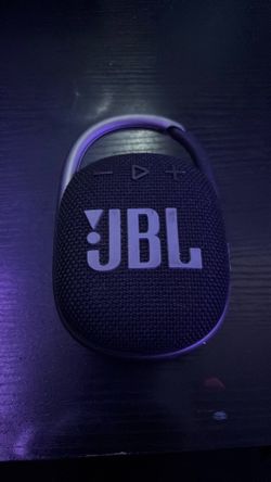 JBL clip 4