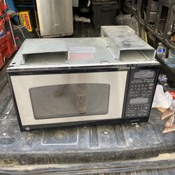 Oven And Microwave 