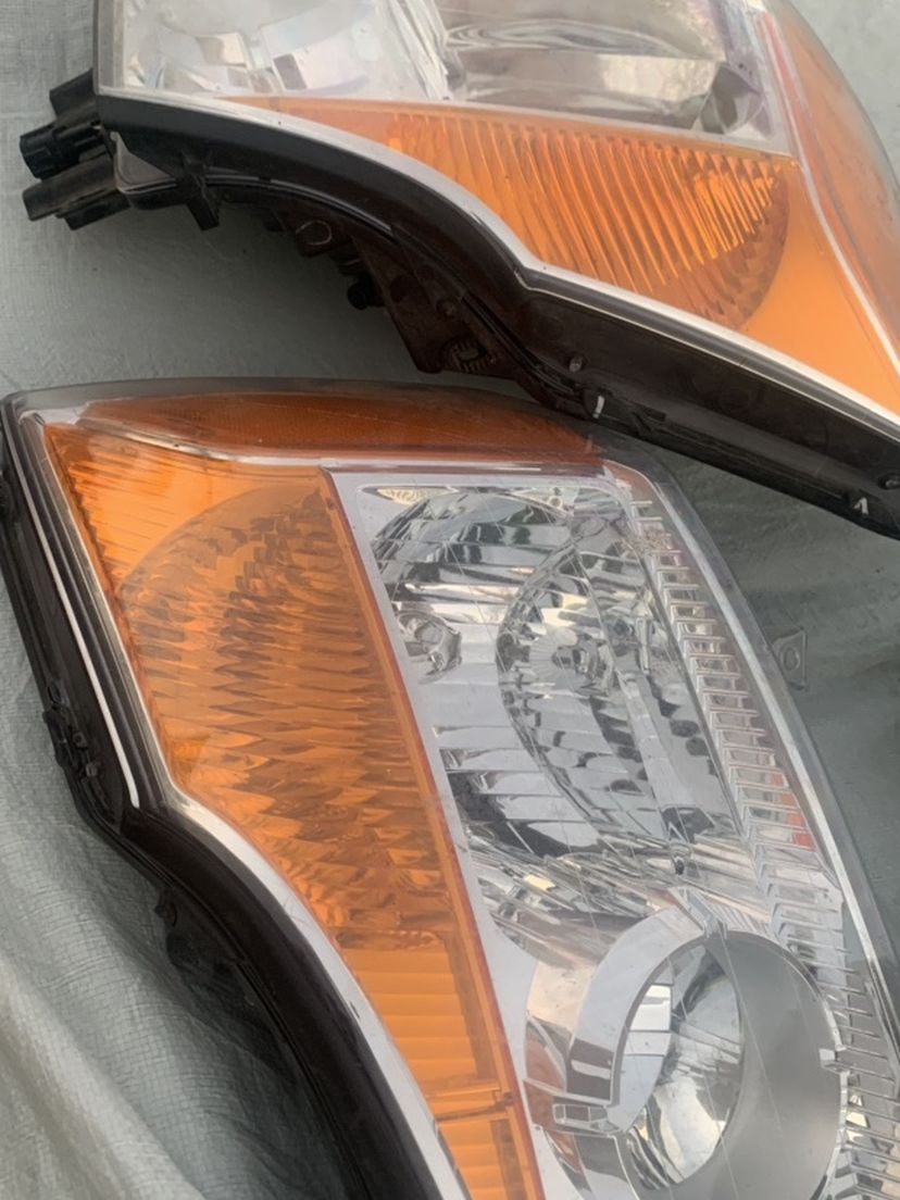 Nissan Titan Headlights Like New