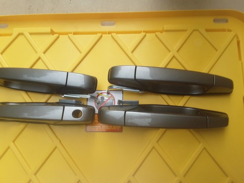 Chevy Outside Doors Handle Color Gray