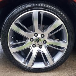 Escalade wheels (replicas)22s