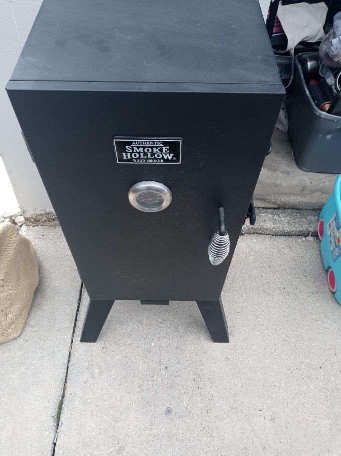 Â Smoke Hollow Electric Smoker