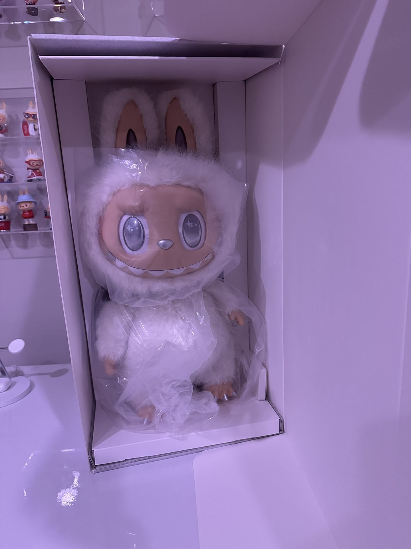 THE MONSTERS - ANGEL IN CLOUDS Vinyl Face Doll
