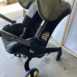 Foldable Stroller/ Car Seat 