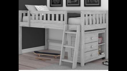 Low Loft With Chest