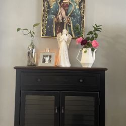 Entry Drawer