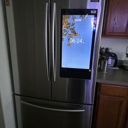 Samsung Hub Refrigerator 