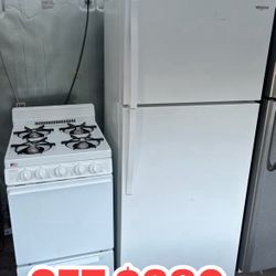 SET DE REFRIGERADOR Y ESTUFA EN BUENAS CON DICIONES CON 30 DÍAS DE GARANTÍAS 