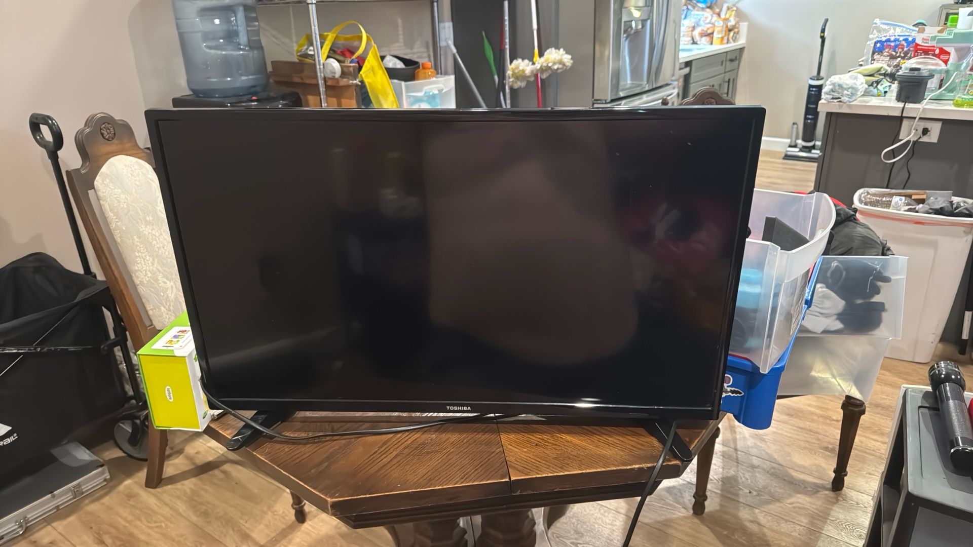 32-inch Toshiba Tv