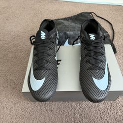 Nike Zoom Vapor 16 Elite AG-Pro - Size 11.5