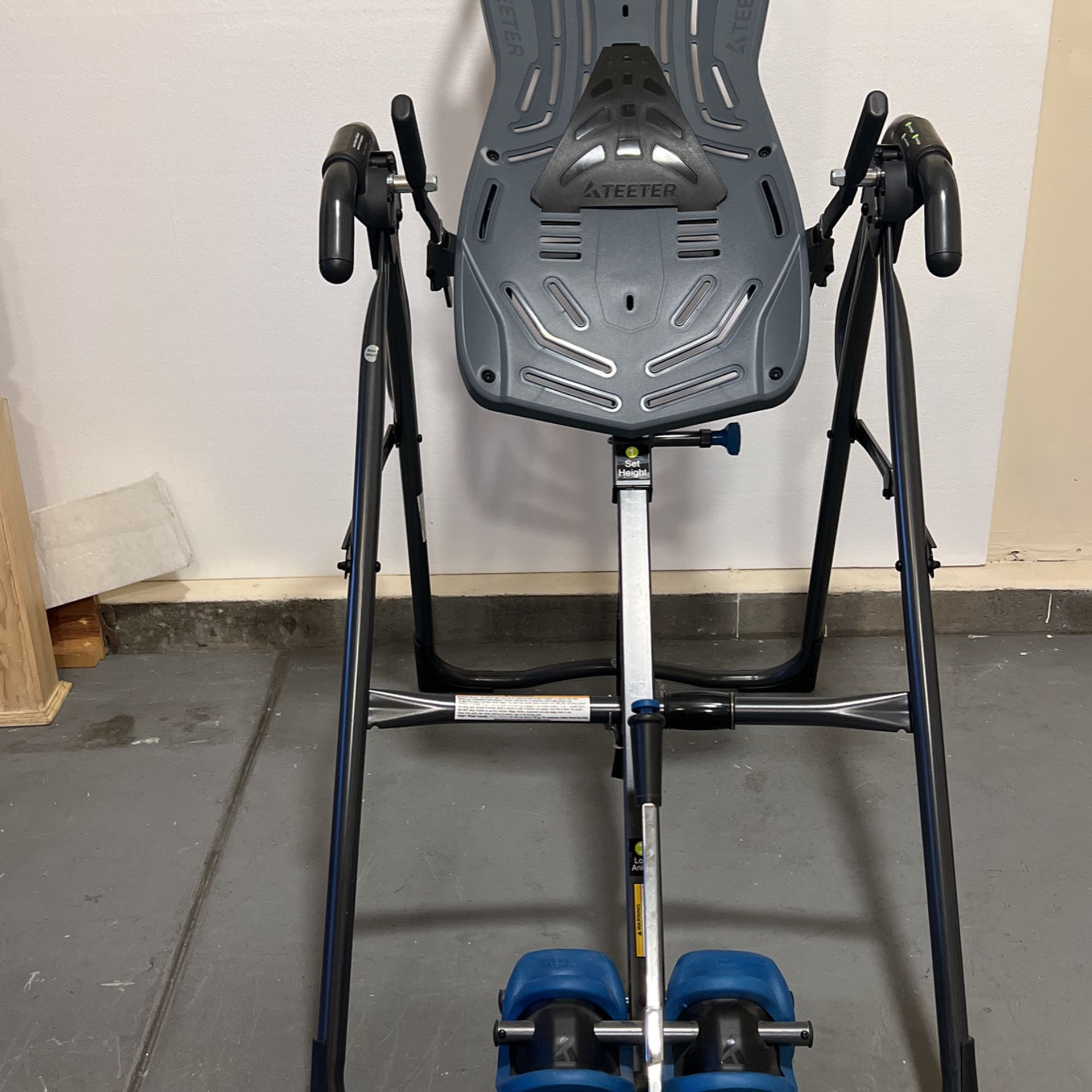 TEETER -FITSpine Inversion Table