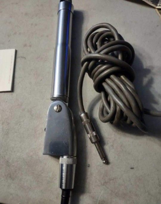 Studio Microphone Shotgun Mic Newcomb Model N-36 Works Great