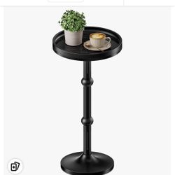 Yuede Small Round Black Side Table