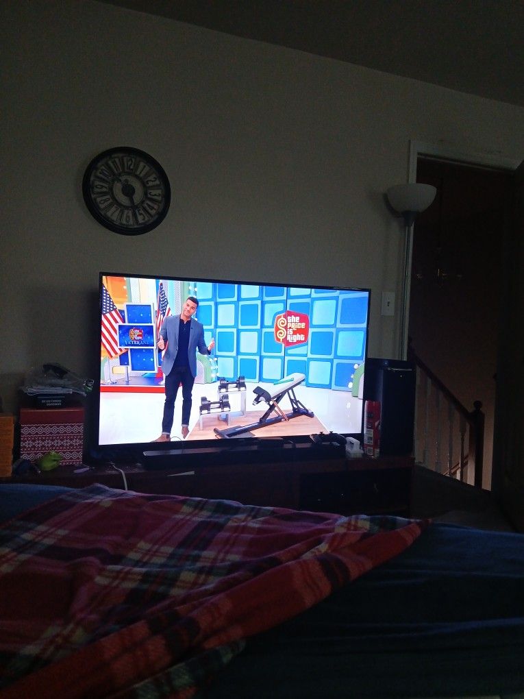 Smart TV. Onn