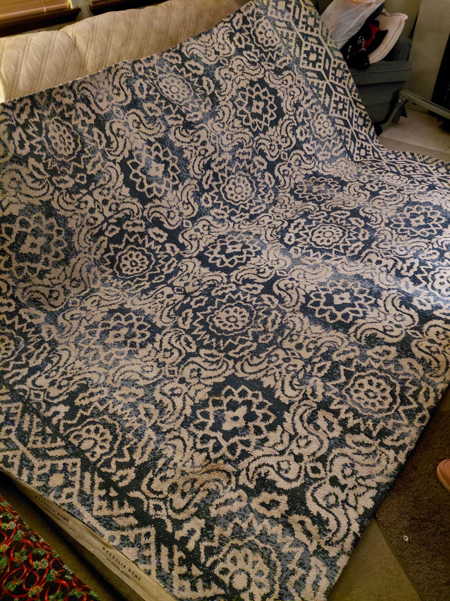 Magnolia home area rug blue & white 9ft by 6.5ft