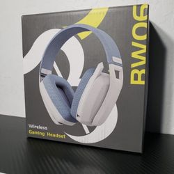 New BINNUNE 2.4GHz Wireless Gaming Headset W/ Mic for PS5, PS4, PC, Mac, Bluetooth Gaming Headset with Flip Microphone, Gaming Headphones for Laptop C