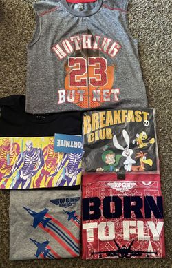 Boys Graphic Tees Size Med