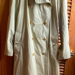 Men's Vintage Burberrys London Trench Coat Beige 50R