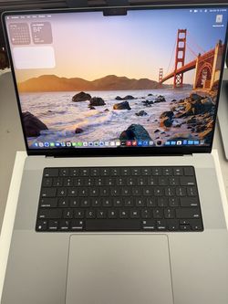 Apple Macbook Pro 16" M1 Pro Chip 16GB 512GB 16-Core GPU Space Gray