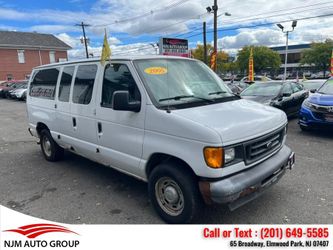 2005 Ford E-150
