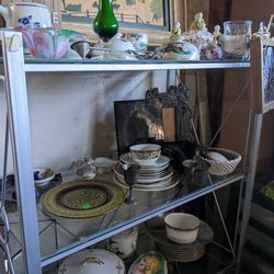 Random Antique Dishes $123
