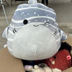 Squishmellow 