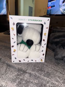 Starbucks snoopy bear