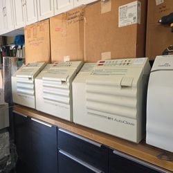 Midmark M11 Autoclave