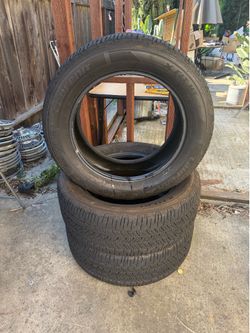 Laufenn x fit At  tires  275/55/20