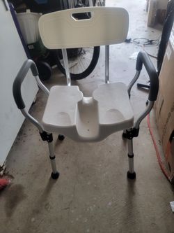 Shower U-shaped Chair