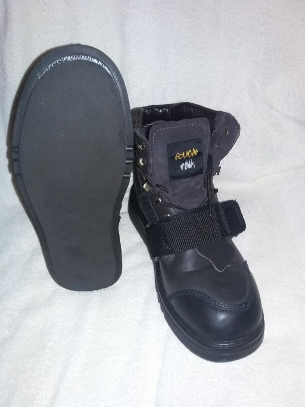 Cougar Paws - Roofing Shoes
