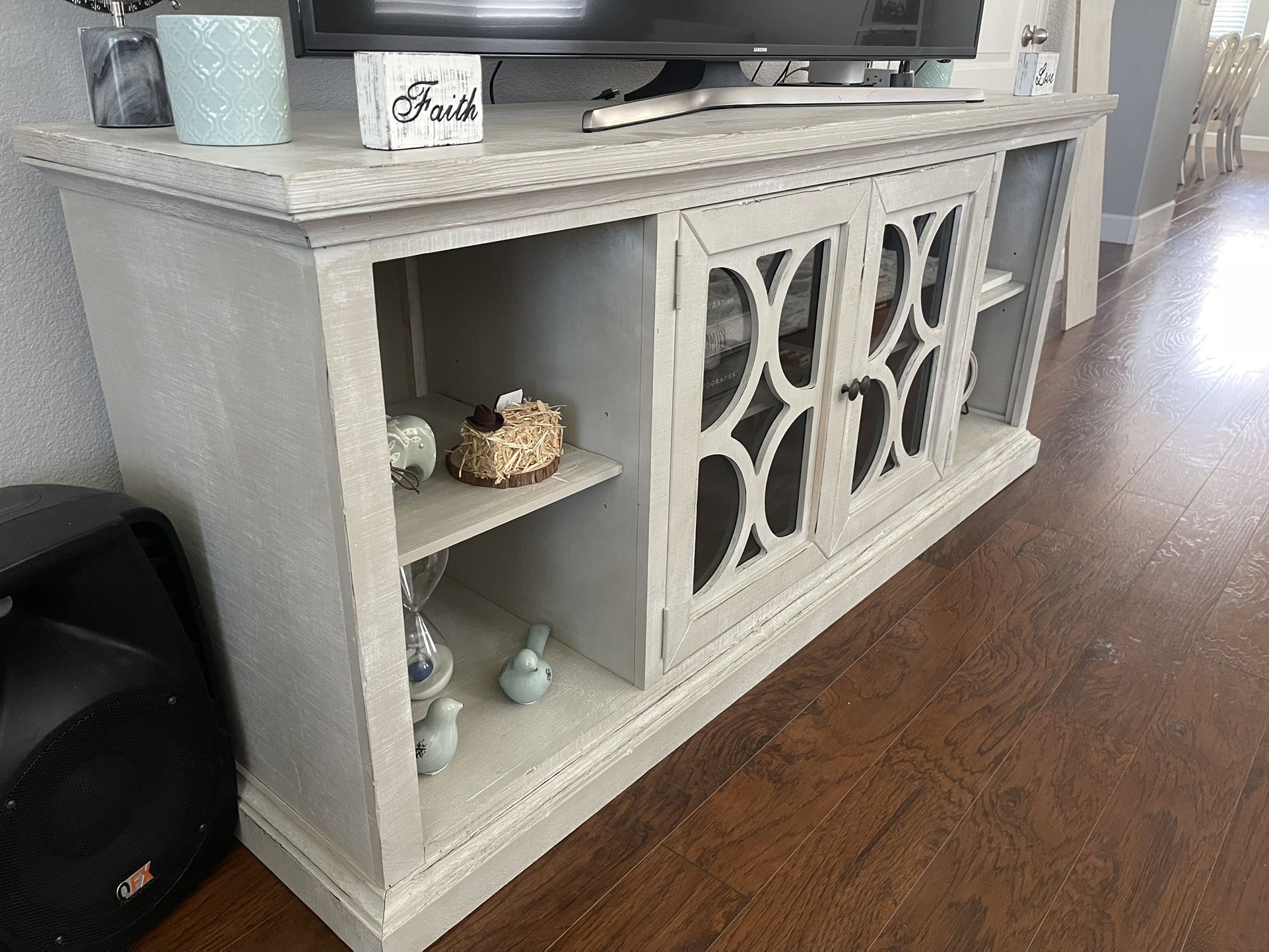 Charlotte 74” Tv Stand With Glass Doors $450 Obo