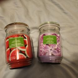 2-17oz Brand New Candles 🕯 