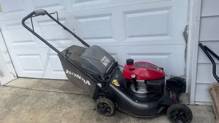 Honda lawnmower