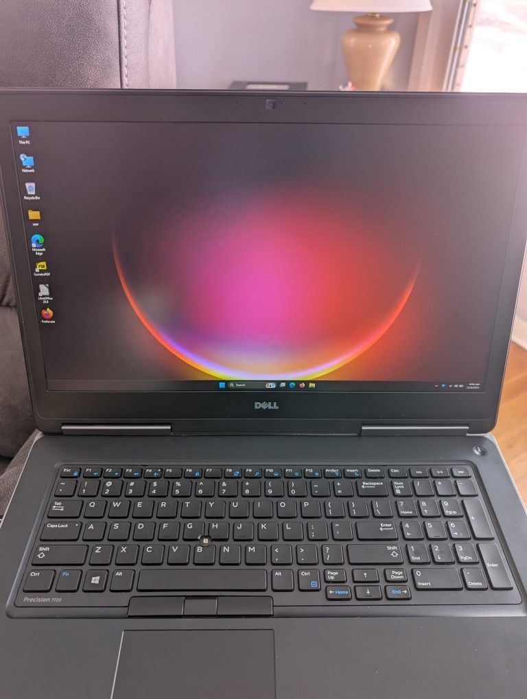 Dell Precision Xeon 7720 Workstation Laptop