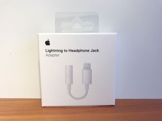 Apple Lightning to Headphone Jack