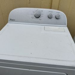 Electric Dryer Used In Great Condition