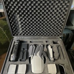 dji mavic pro 2 With Smart Controller And 4 Batteries + Spare Controller, Case.