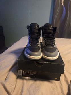 5Y Air Jordan 1