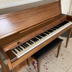 Baldwin Piano