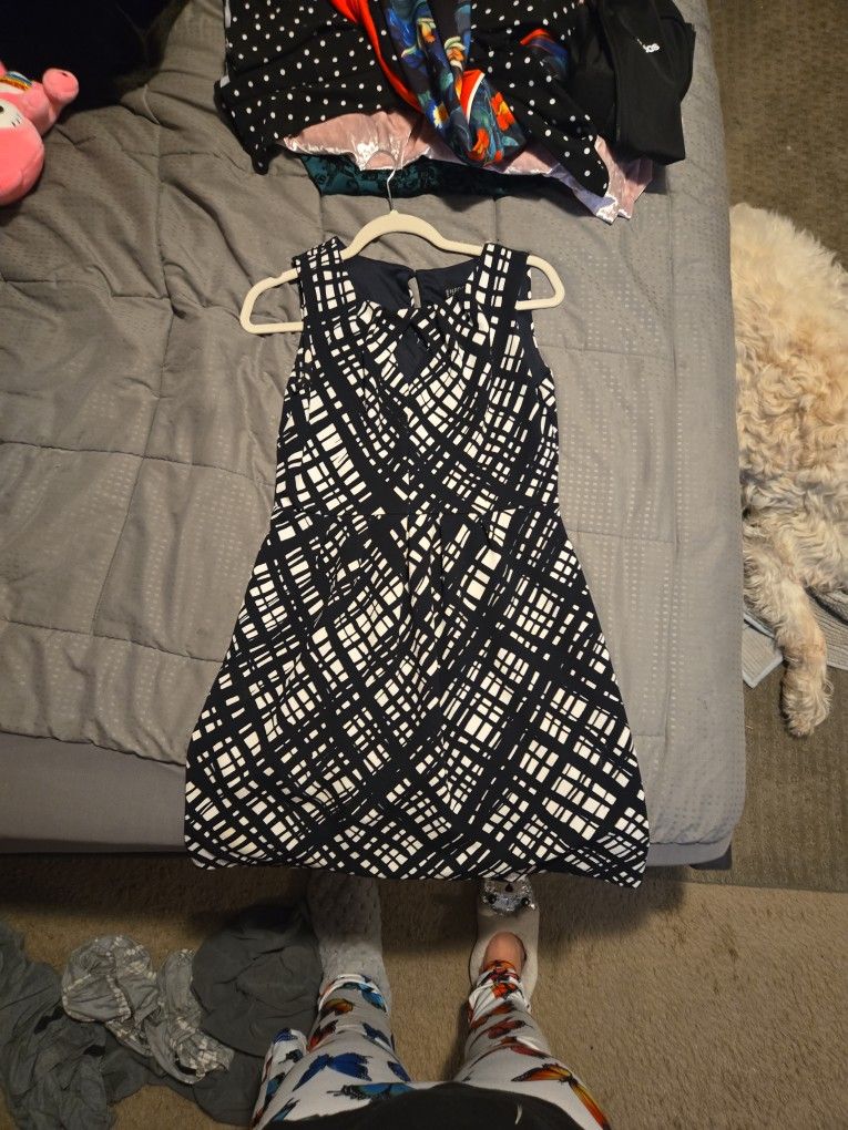 Refocus Studion Size M WOMENS COCKTAIL DRESS